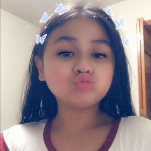 Meet your Posher, Ashley